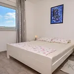 Apartment Vito *