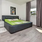 Vito Apartment *